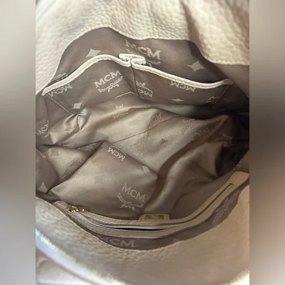 #244 MCM Pebbled Leather Hobo Shoulder Bag - Picture 15 of 16